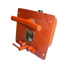 Handpumpe mit Ölbehälter