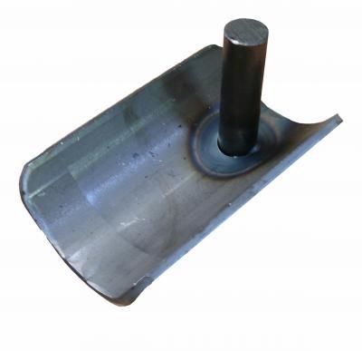 Flacher Rohrhalter, Stahl, halbrund, einfach, L125 mm