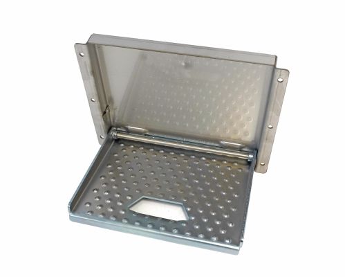 Einbau-Klapptritt. Trittfläche ca. 200 X 150 mm