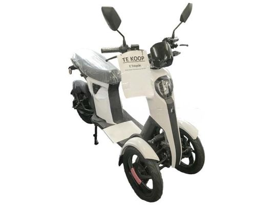 Scooterretelli Dreirad Weiß 45Km/H