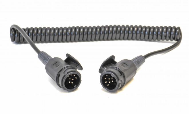 Menbaa Spiralkabel 12V. beidseitig mit 13-poligem Kunststoffstecker