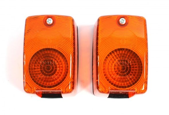 Hella Blinkleuchte 12/24V links/rechts. passend für Daf. Iveco. Man. MB. Volvo